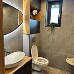 Luxusny S Velkou Terasou Apartment