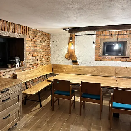 Luxusny S Velkou Terasou Телгарт