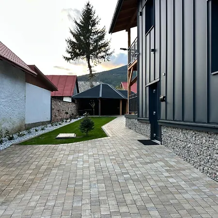 Luxusny S Velkou Terasou Телгарт