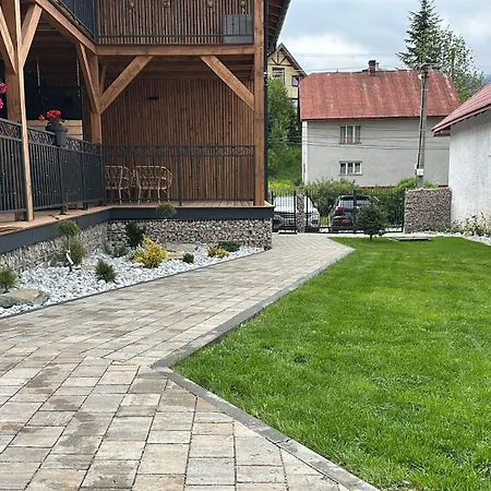 Luxusny S Velkou Terasou Телгарт