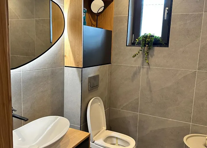 Luxusny S Velkou Terasou Apartamento